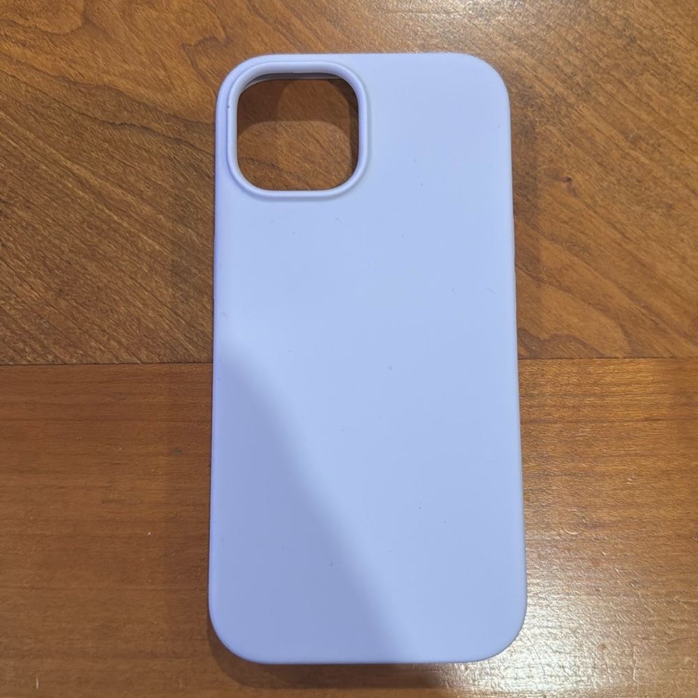 Light Purple Heyday Silicone iPhone 13 Case